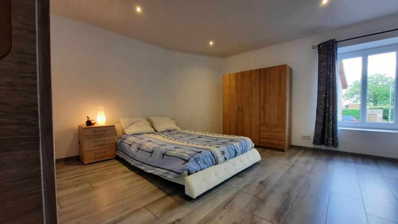 Le Gai Pinson Villa Beausaint Luaran gambar